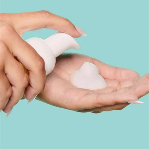 The Porefessional Tight N Toned Toning Foam